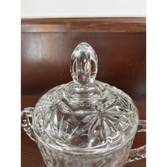 Vintage Anchor Hocking Prescut Star Pattern Sugar Dish With Handles - Picture 7 of 8